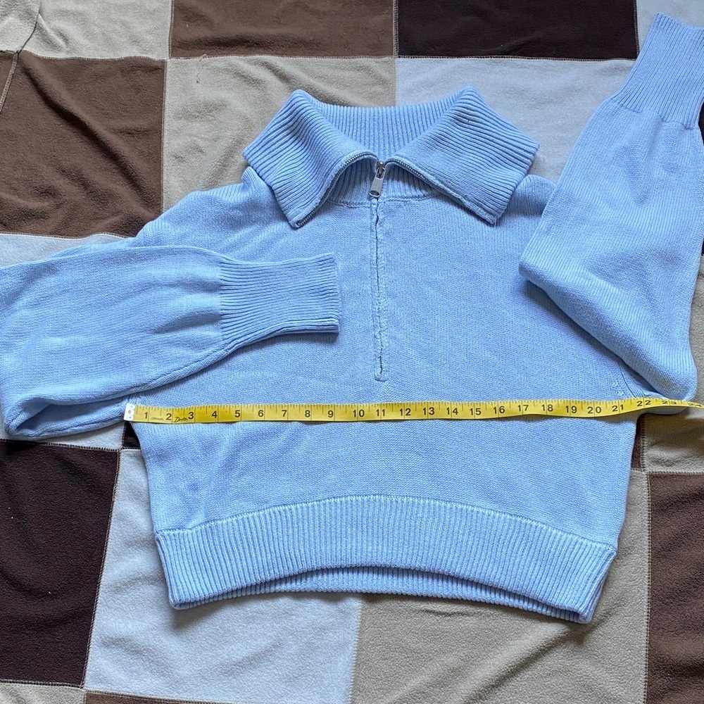Light Blue Collared Top - Picture 6 of 6